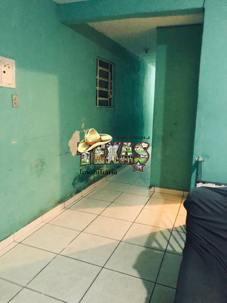 Sobrado à venda com 3 quartos, 100m² - Foto 4