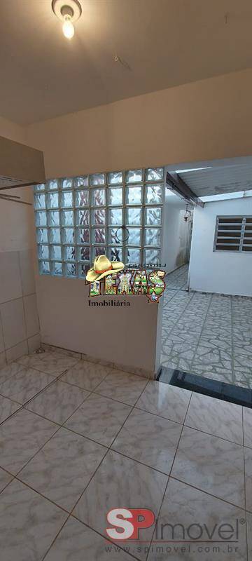 Sobrado à venda com 2 quartos, 130m² - Foto 4