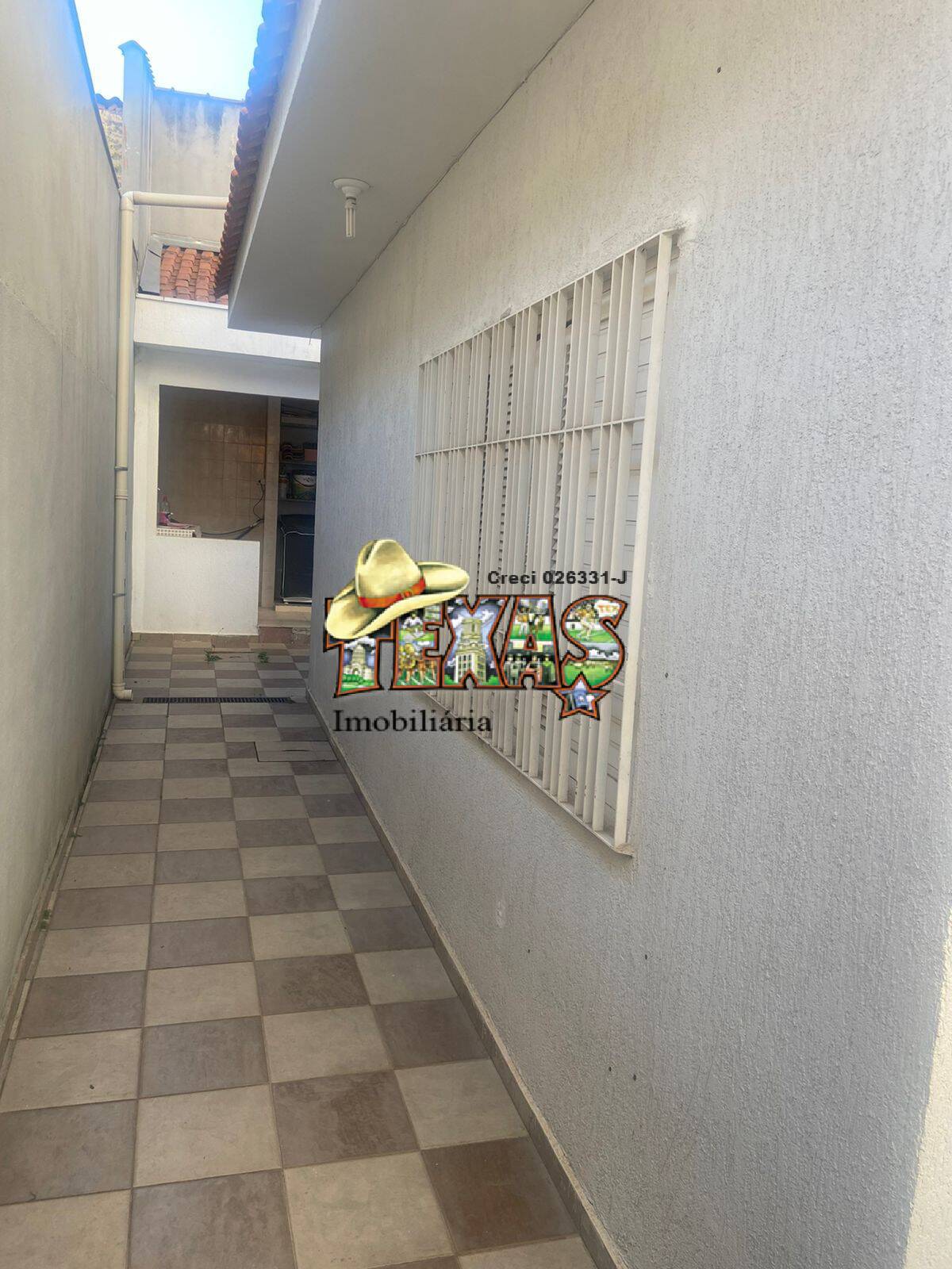 Sobrado à venda com 4 quartos, 224m² - Foto 3