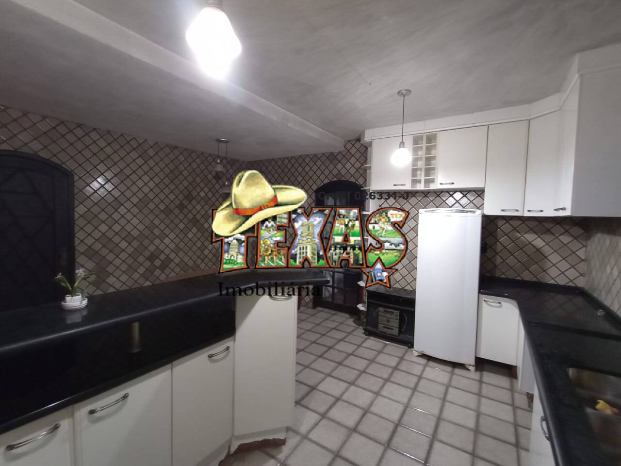 Sobrado à venda com 3 quartos, 250m² - Foto 11