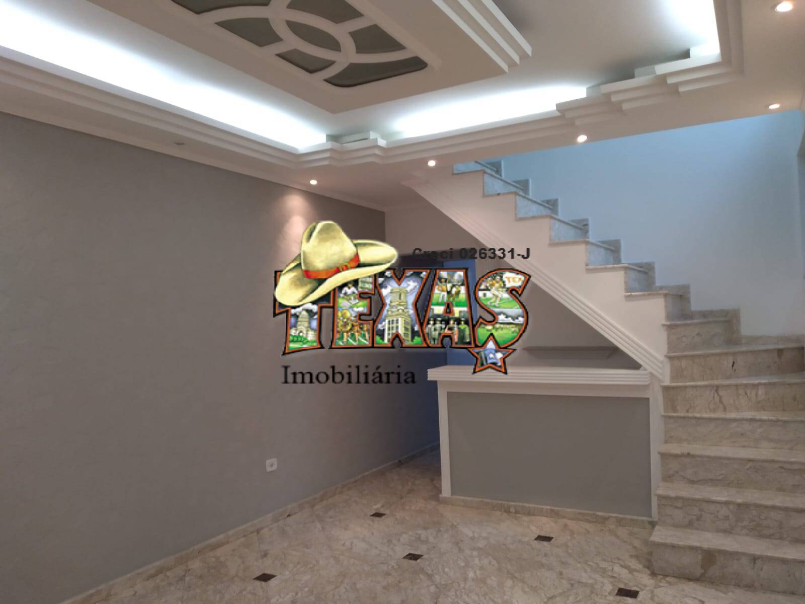 Sobrado à venda com 3 quartos, 160m² - Foto 1