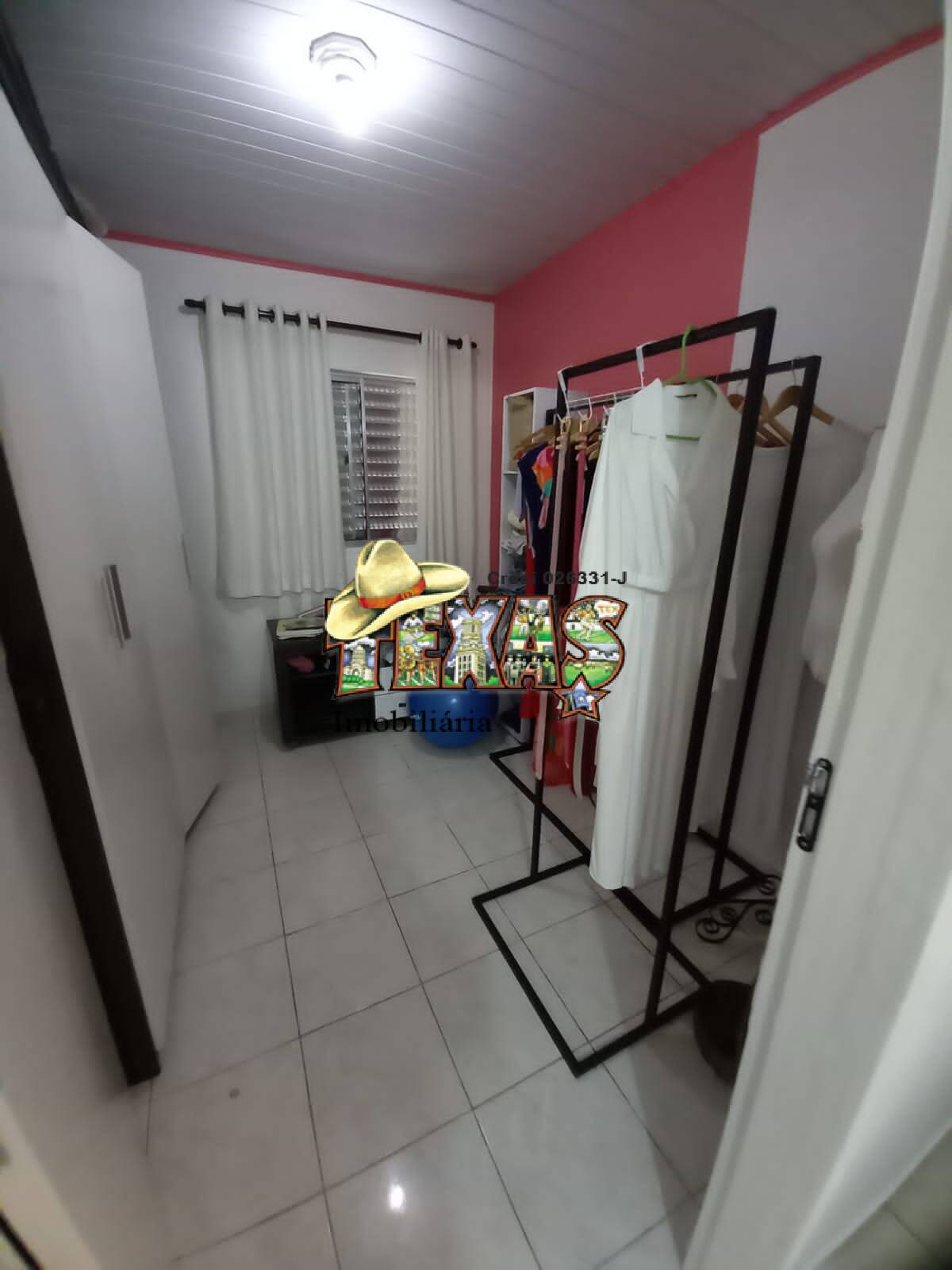 Casa à venda com 3 quartos, 200m² - Foto 6