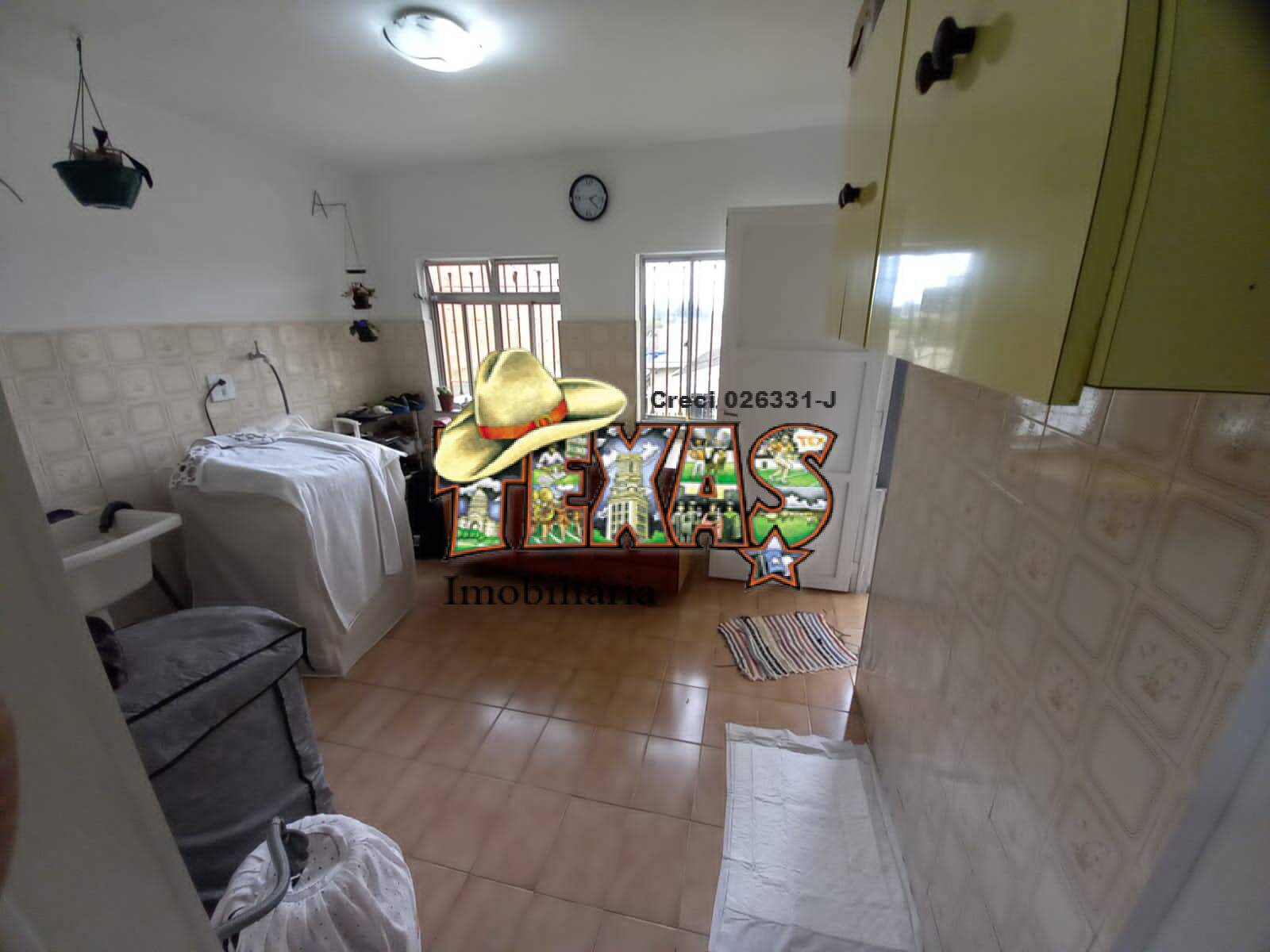 Casa à venda com 3 quartos, 200m² - Foto 11