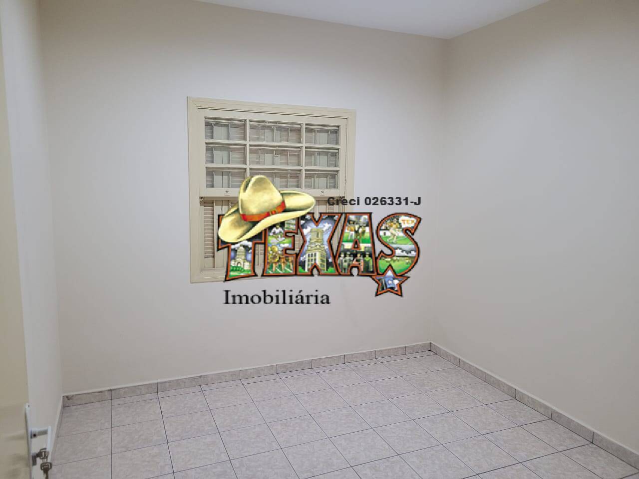 Casa para alugar com 2 quartos, 130m² - Foto 5