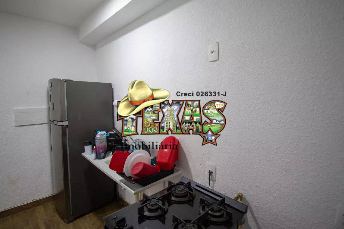 Apartamento à venda com 2 quartos, 40m² - Foto 11