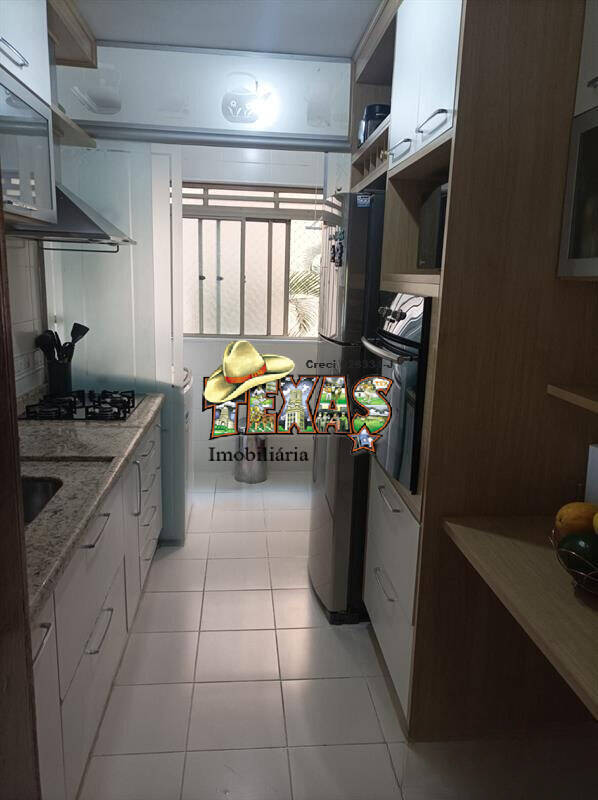 Apartamento à venda com 3 quartos, 74m² - Foto 4