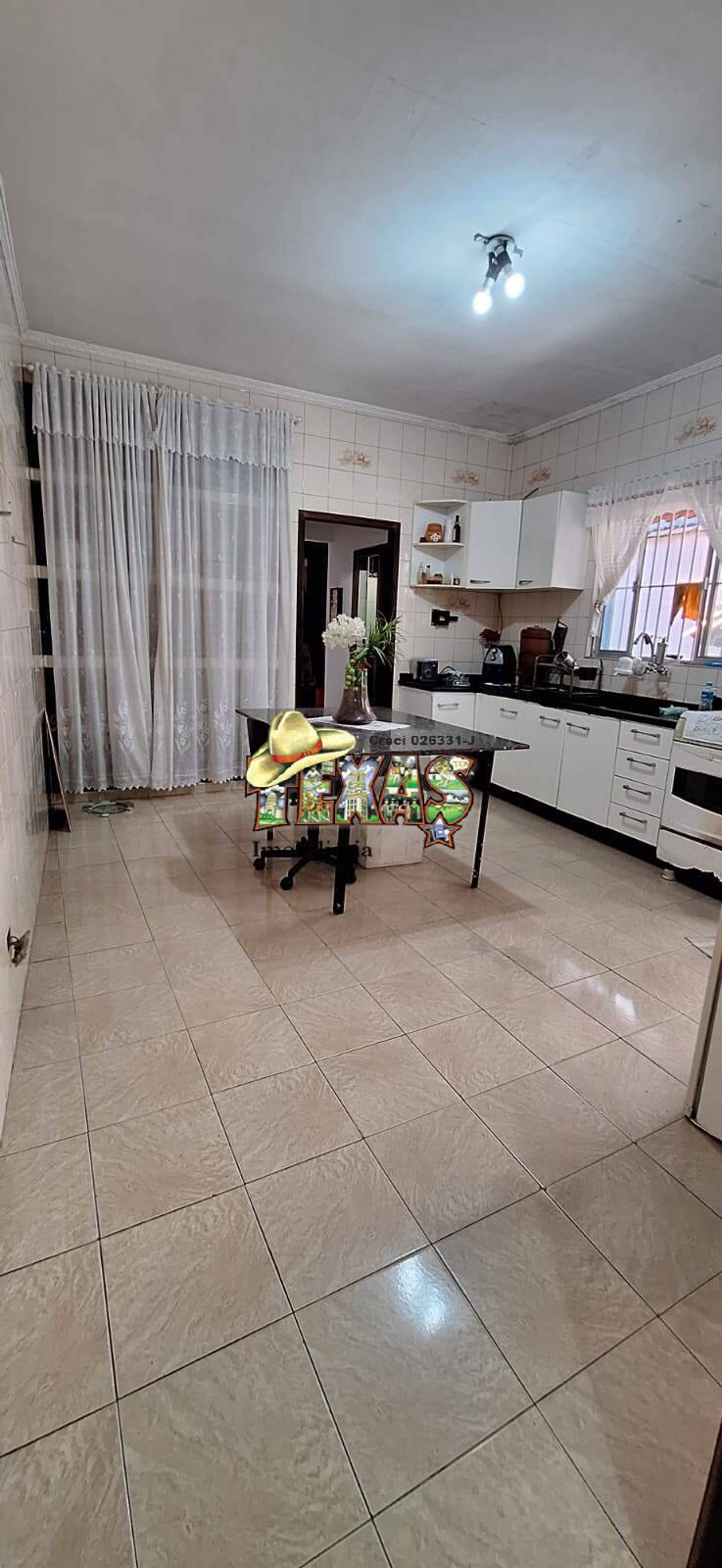 Sobrado à venda com 3 quartos, 200m² - Foto 4