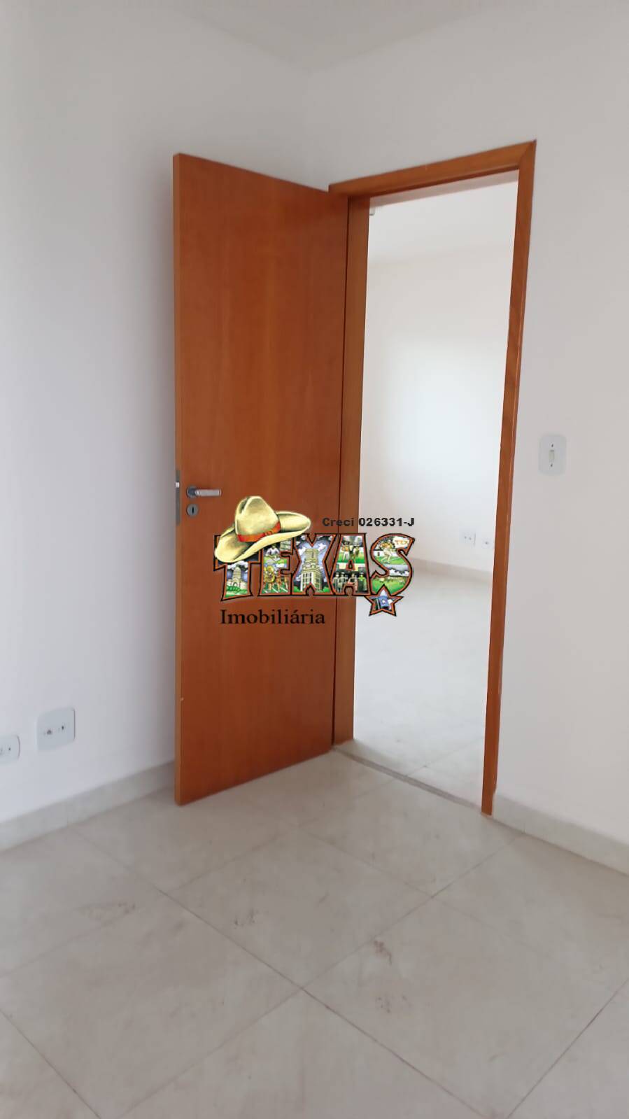 Apartamento à venda com 2 quartos, 40m² - Foto 20