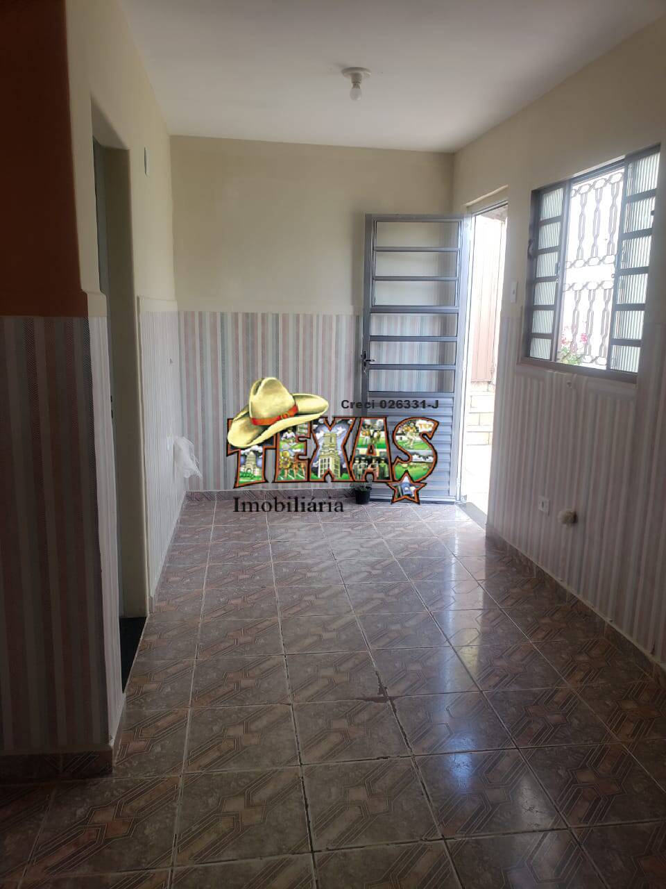 Casa para alugar com 1 quarto, 60m² - Foto 1